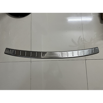 Накладка заднего бампера из нержавеющей стали (серебро) ZEEKR 001 дубликат фото 1